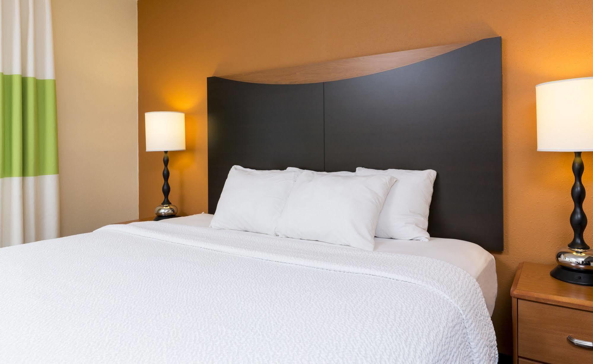 Fairfield Inn By Marriott Forsyth Decatur Exterior foto